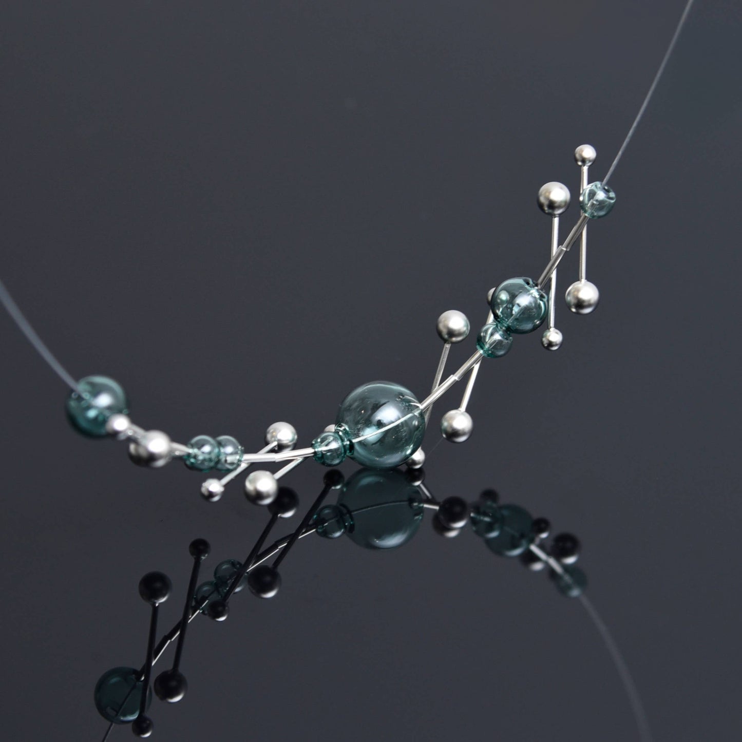 Vevé Necklace