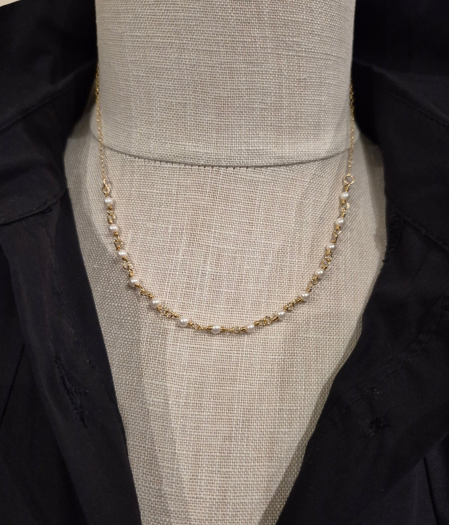 Dainty Squoval Pearl Necklace