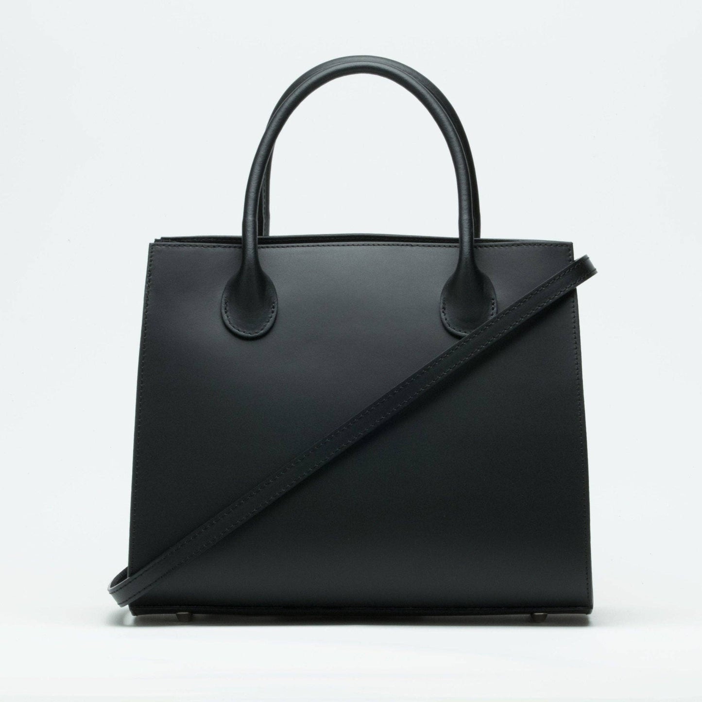 Venice leather - black