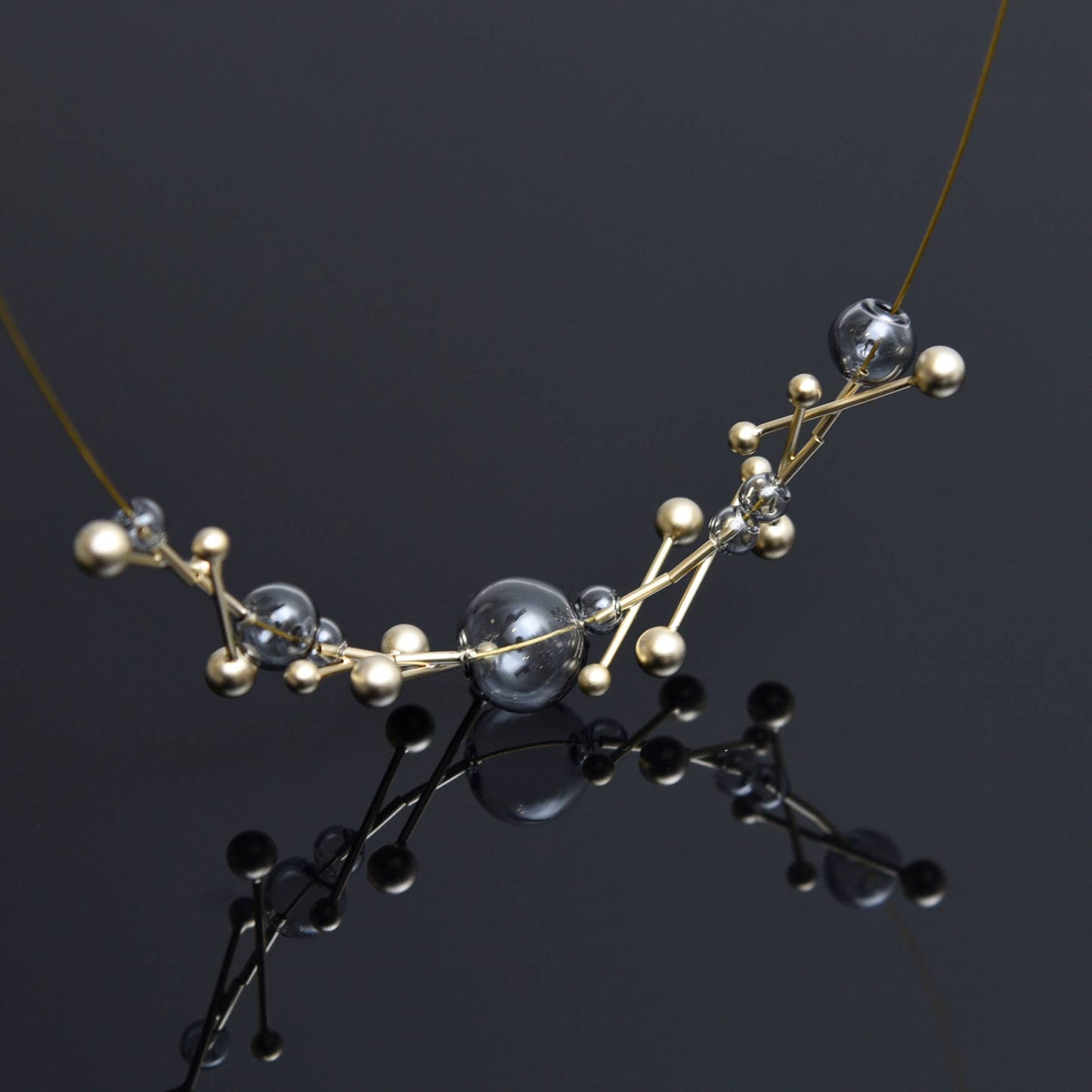 Vevé Necklace