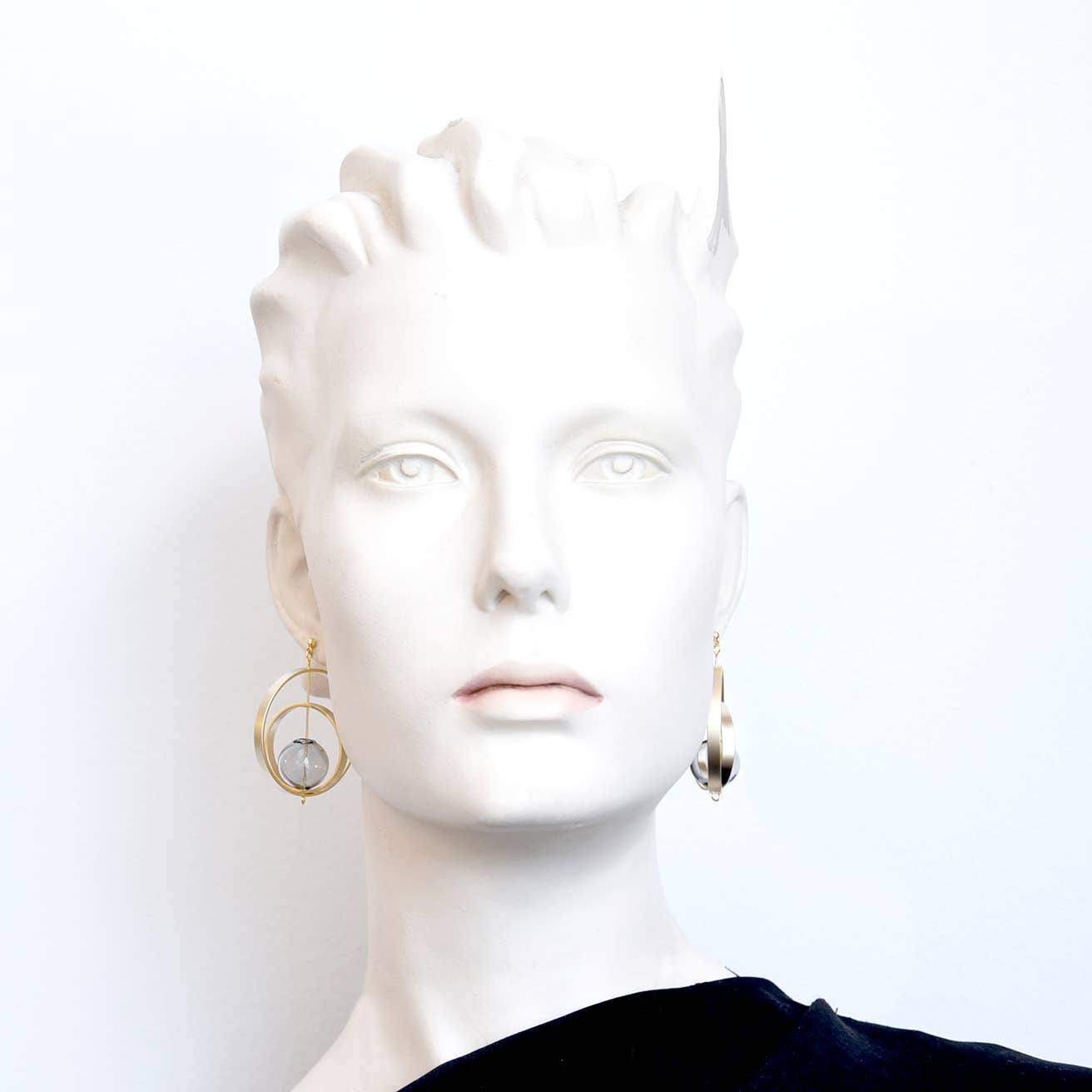Eris Earrings