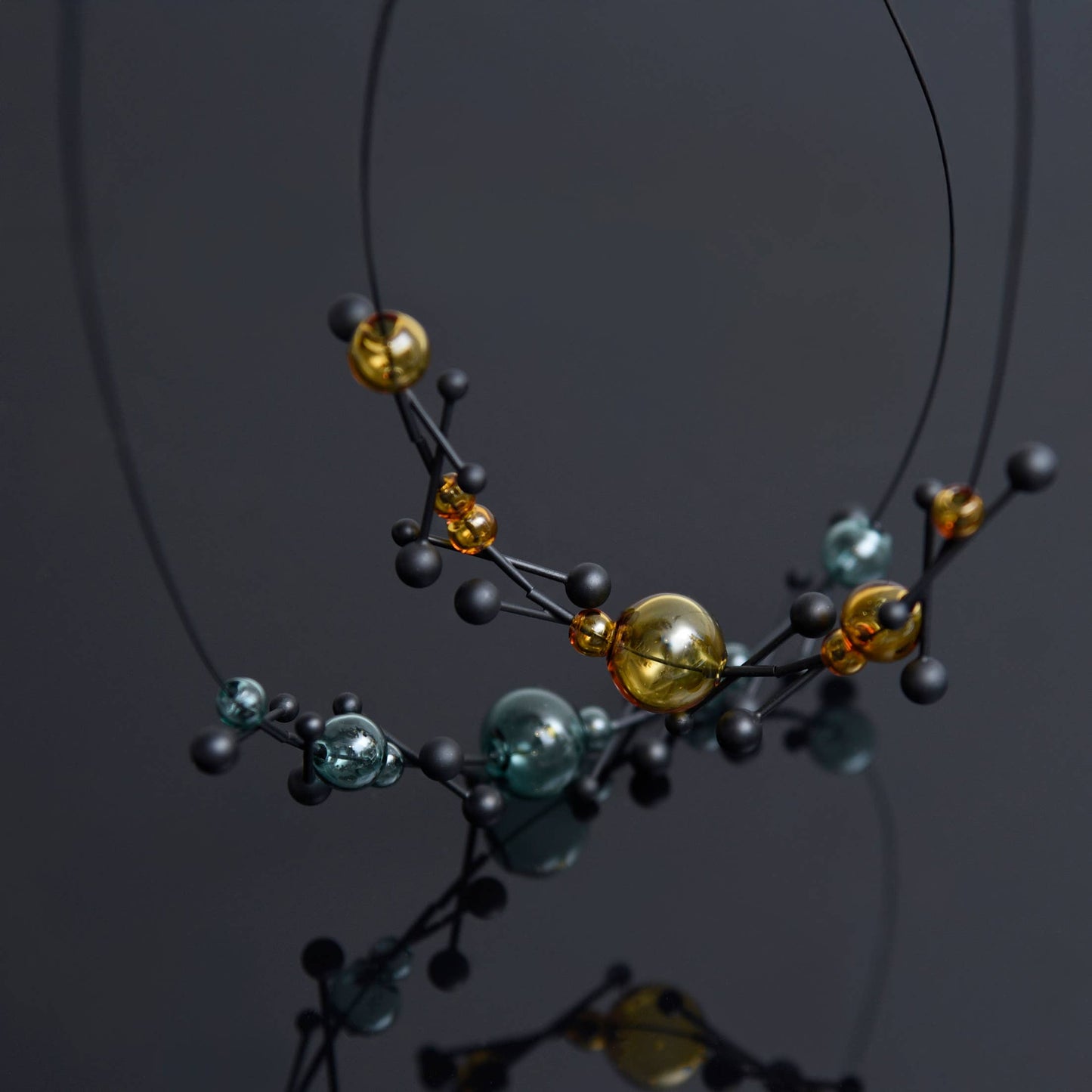 Vevé Necklace
